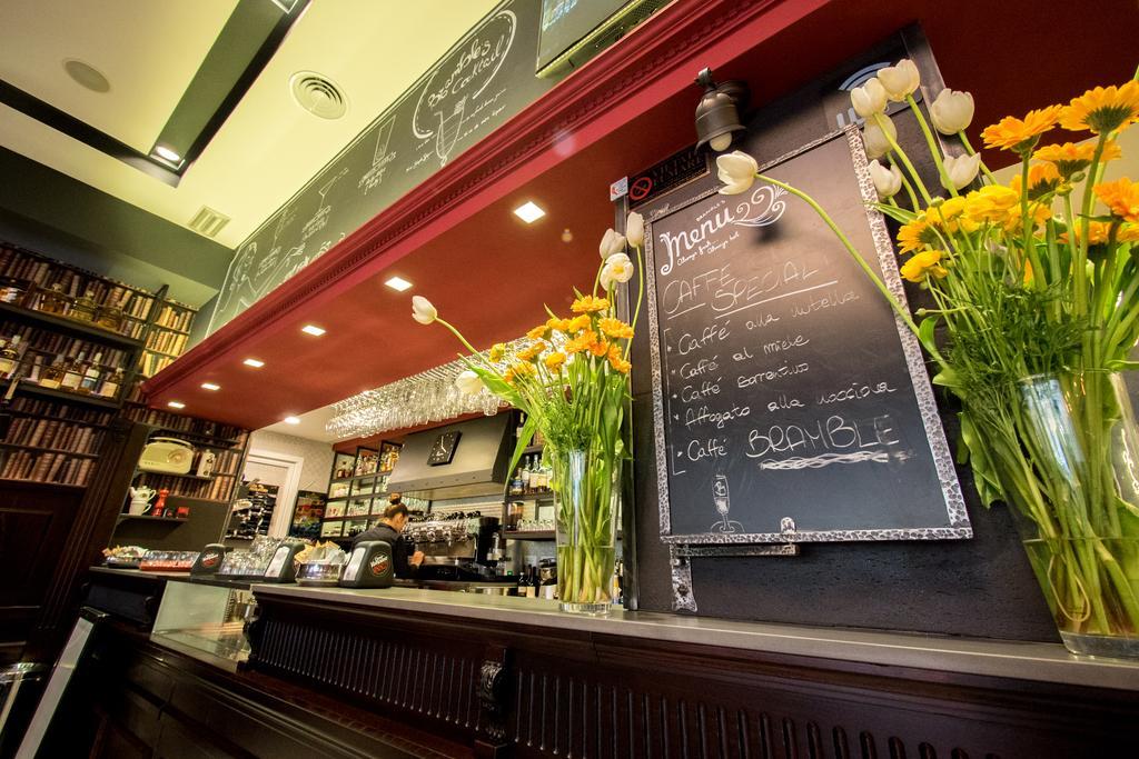 Alessandro Palace & Bar Rome Exterior photo